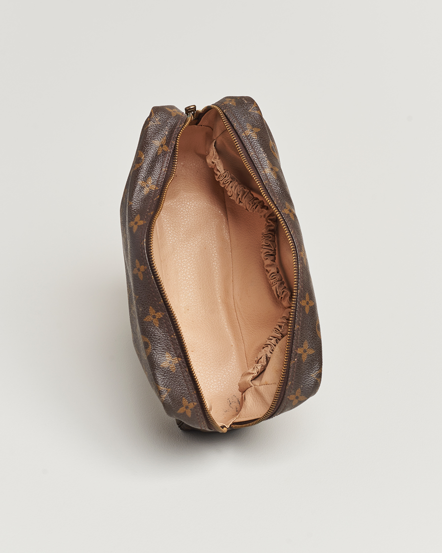 Herren | Louis Vuitton Pre-Owned Trousse de Toilette Washbag Monogram | Louis Vuitton Pre-Owned | Trousse de Toilette Washbag Monogram