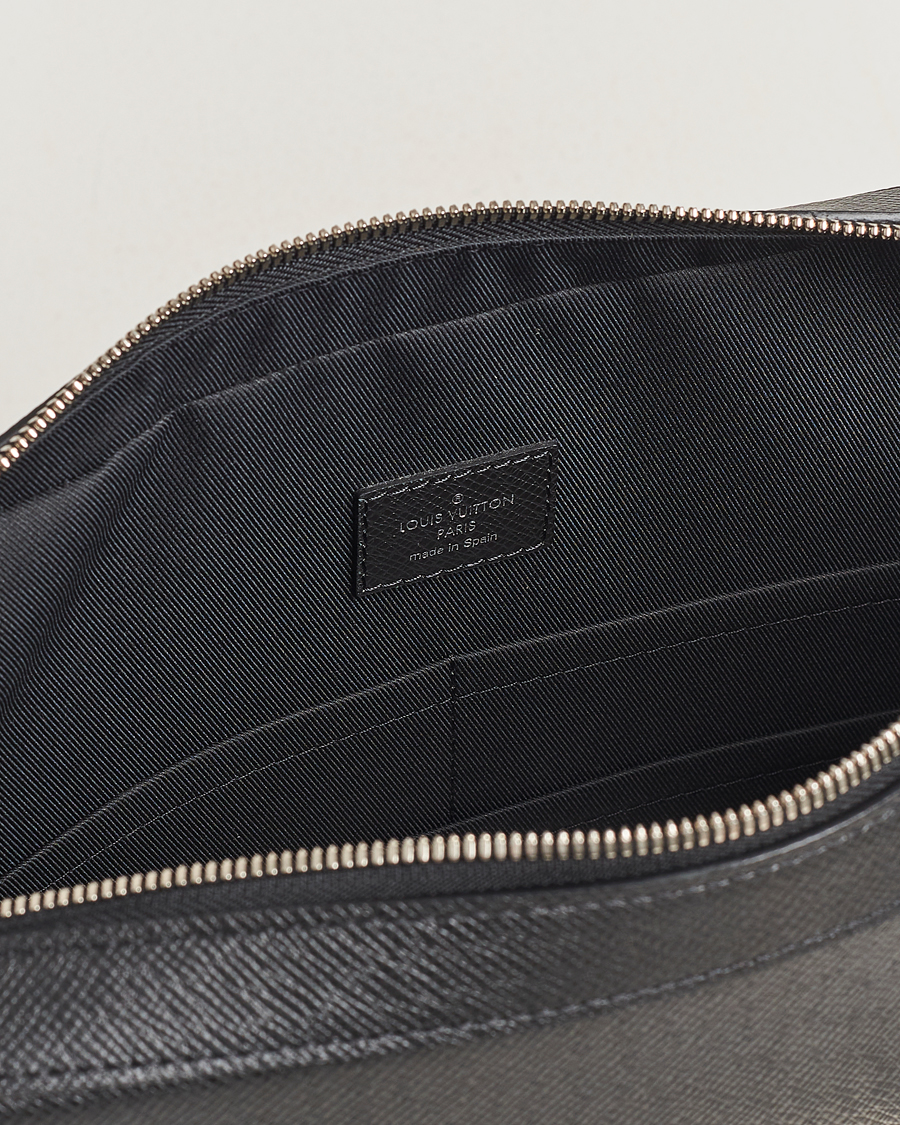 Herren | Louis Vuitton Pre-Owned Anton Messengerbag Black | Louis Vuitton Pre-Owned | Anton Messengerbag Black