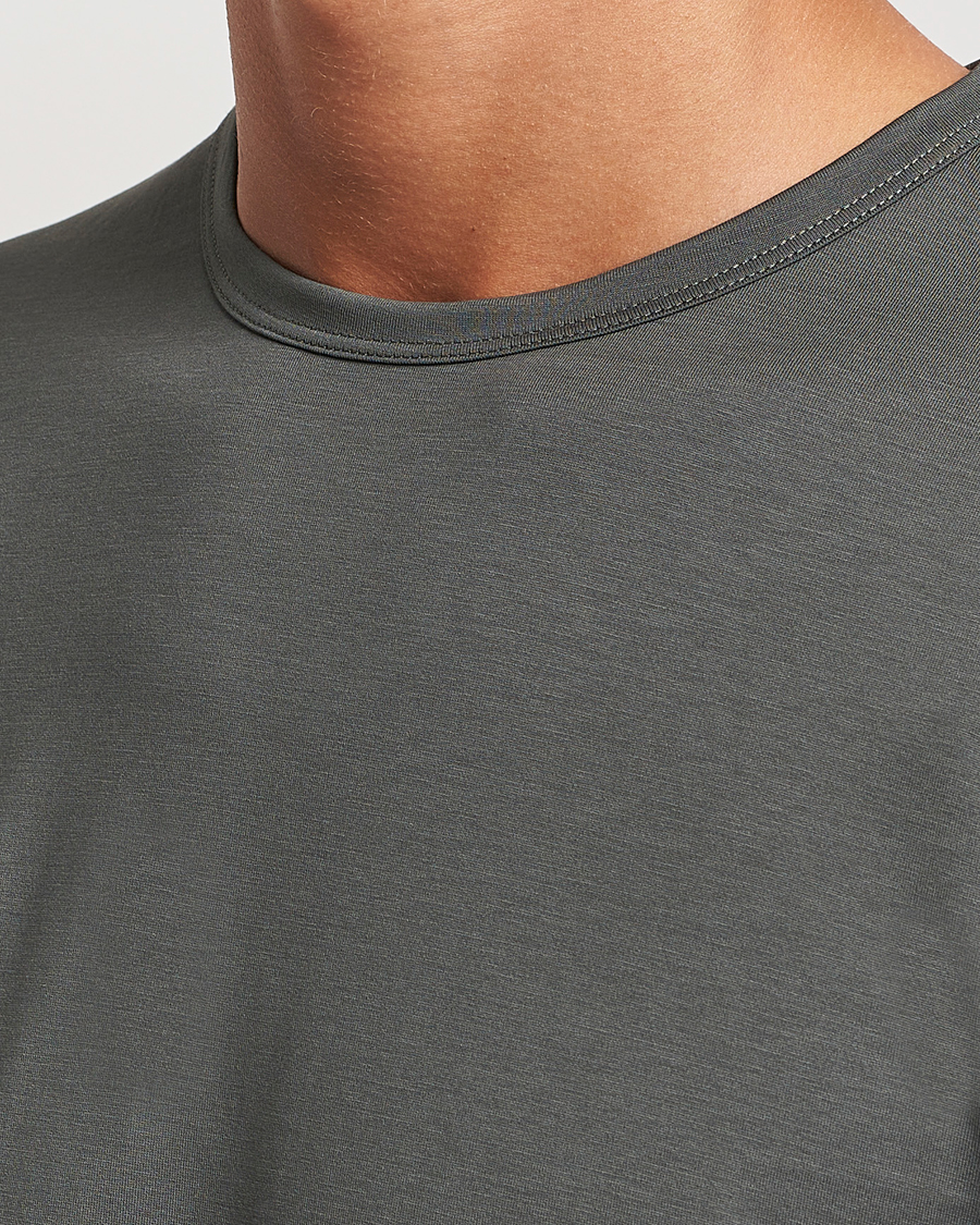 Herren | T-Shirts | Sunspel | Crew Neck Q82 Cotton T-Shirt Drill Green