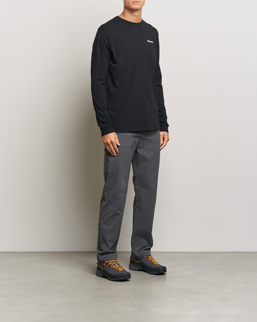 Herren | T-Shirts | Patagonia | P-6 Logo Responsibili LS T-Shirt Black