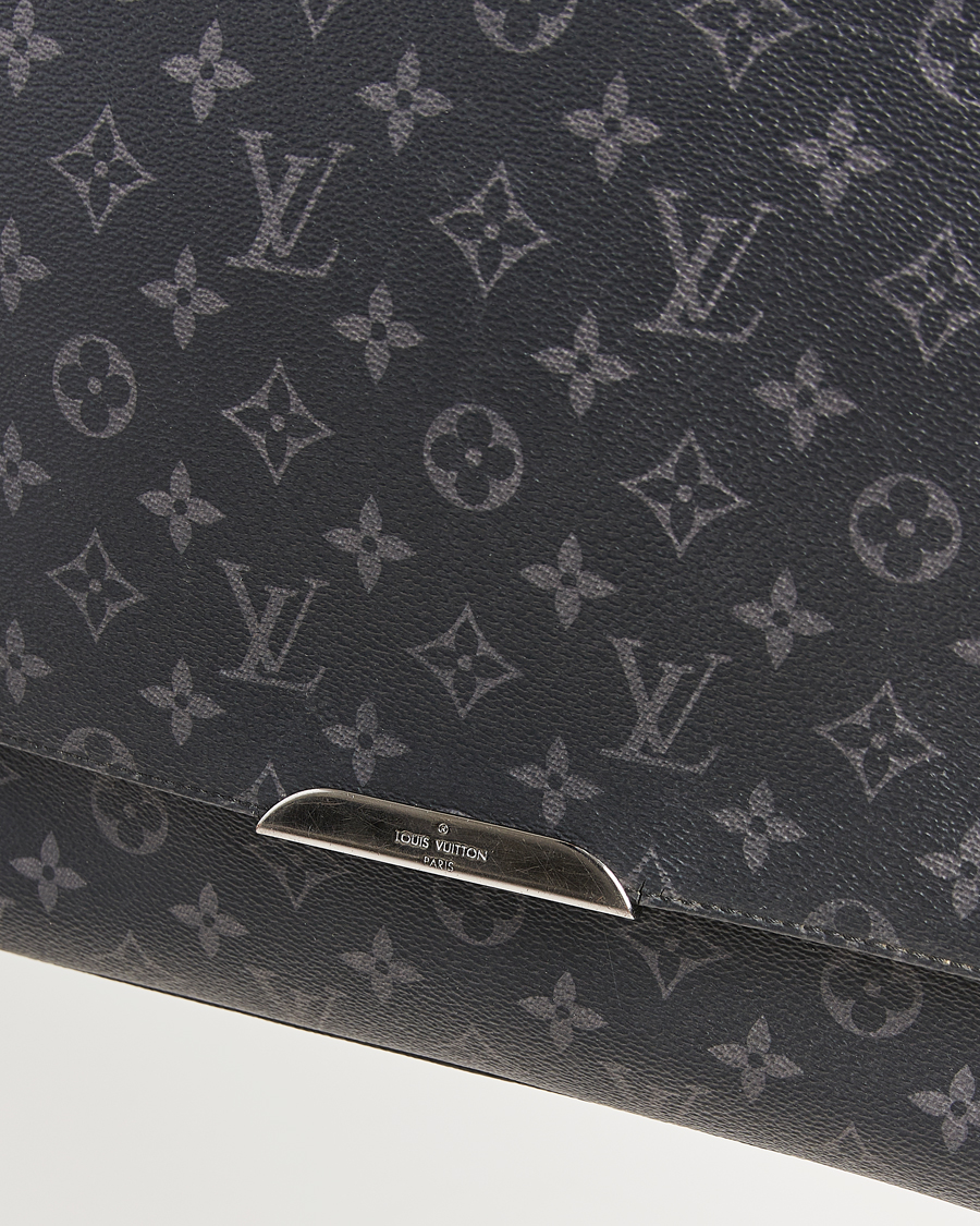 Herren | Louis Vuitton Pre-Owned Explorer Messenger Bag Monogram Eclipse | Louis Vuitton Pre-Owned | Explorer Messenger Bag Monogram Eclipse
