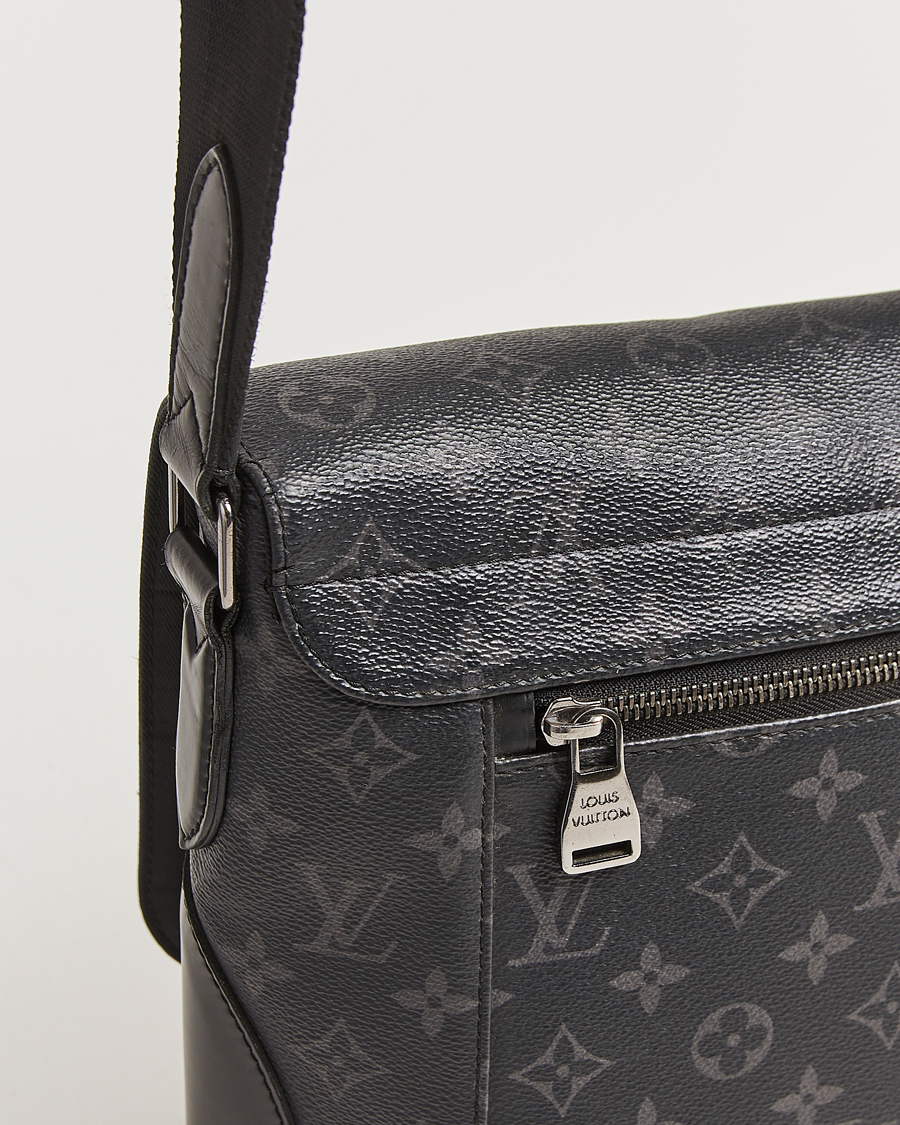 Herren | Louis Vuitton Pre-Owned Explorer Messenger Bag Monogram Eclipse | Louis Vuitton Pre-Owned | Explorer Messenger Bag Monogram Eclipse