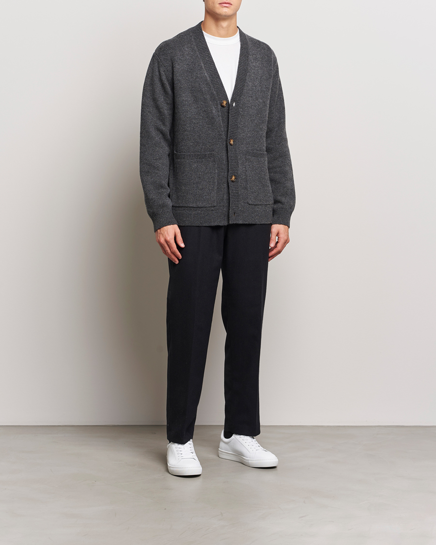 Herren | Hosen | A Day's March | Gairloch Relaxed Wool Trousers Black