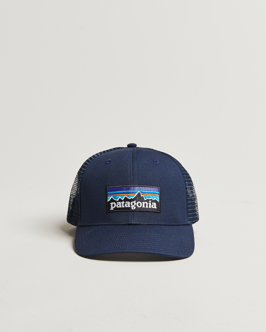 Herren | Patagonia P-6 Logo Trucker Hat New Navy | Patagonia | P-6 Logo Trucker Hat New Navy