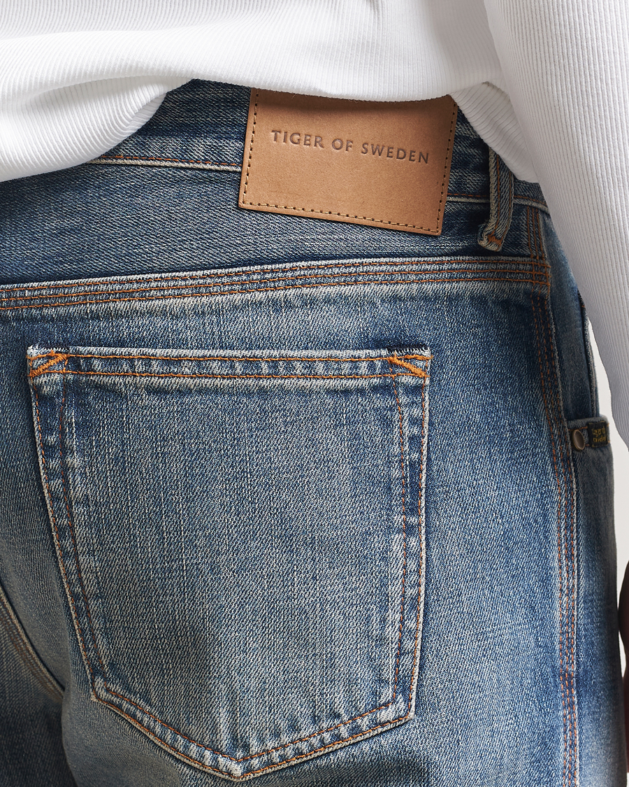 Herren | Jeans | Tiger of Sweden | Fact Bootcut Jeans Medium Blue