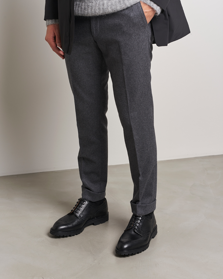 Herren | Brogue | Crockett & Jones | Pembroke Milled Grain Vibram Black