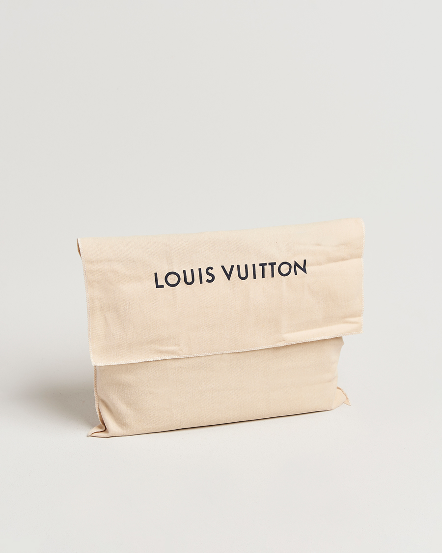 Herren | Louis Vuitton Pre-Owned Gray Taiga PM Messenger Bag Grigori | Louis Vuitton Pre-Owned | Gray Taiga PM Messenger Bag Grigori