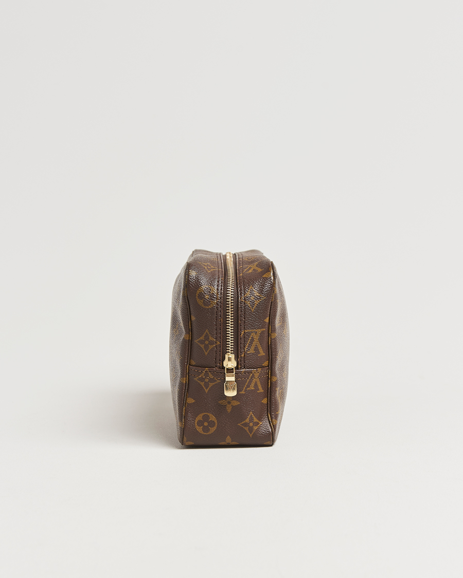 Herren | Louis Vuitton Pre-Owned Trousse Toilette 28 Bag Monogram | Louis Vuitton Pre-Owned | Trousse Toilette 28 Bag Monogram