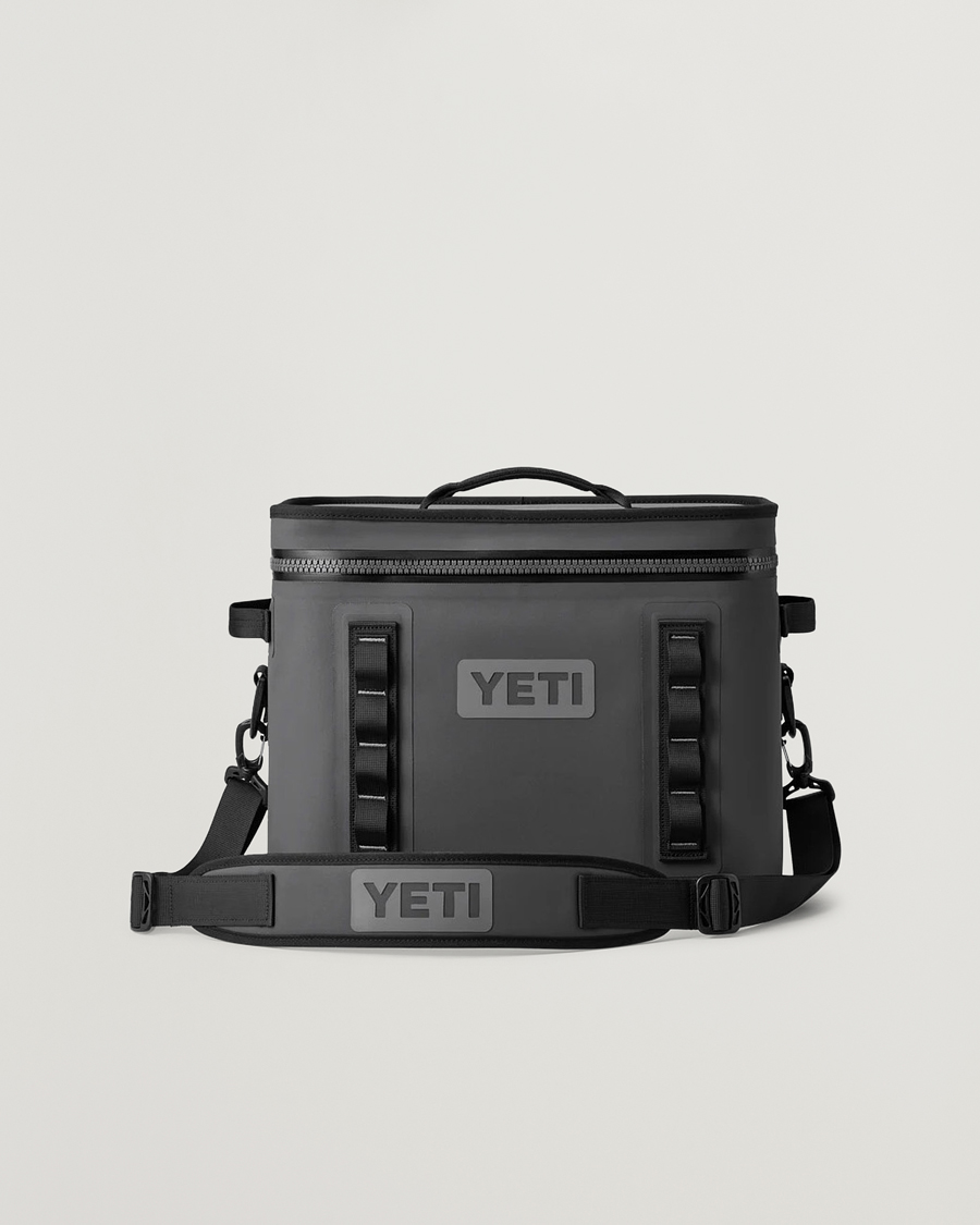 Herren | Outdoor living | YETI | Hopper Flip 18 Soft Cooler Charcoal