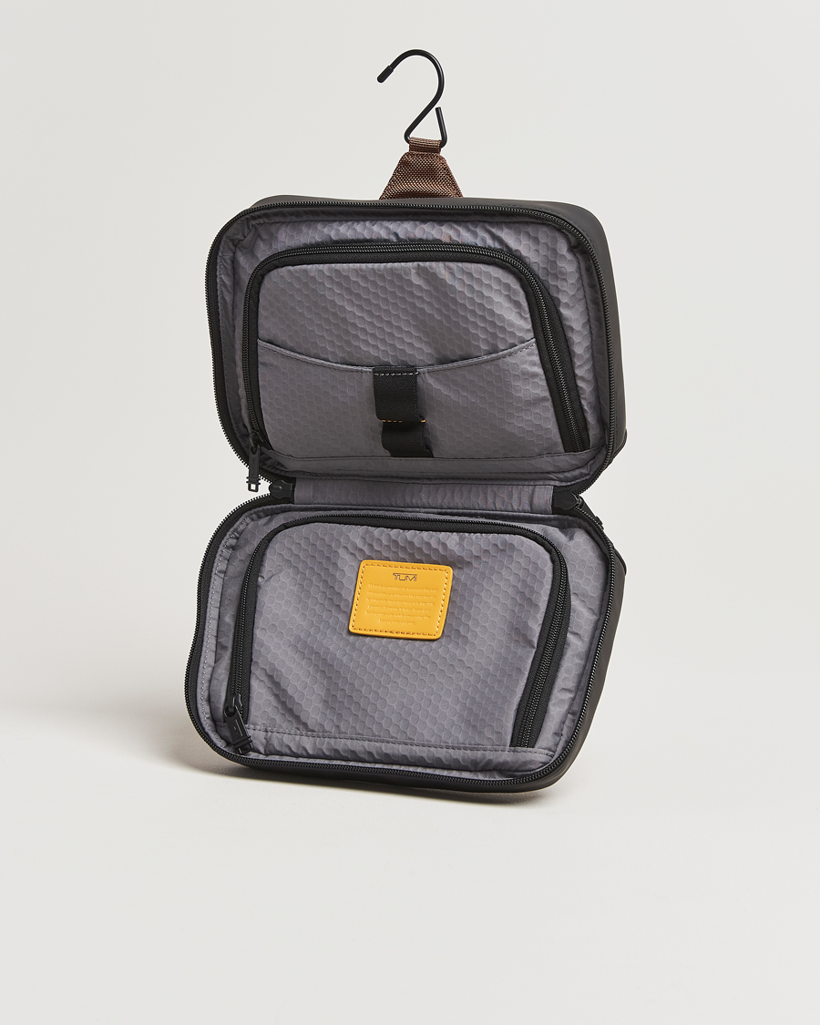 Herren | TUMI Alpha Bravo Response Travel Kit Black Onyx | TUMI | Alpha Bravo Response Travel Kit Black Onyx