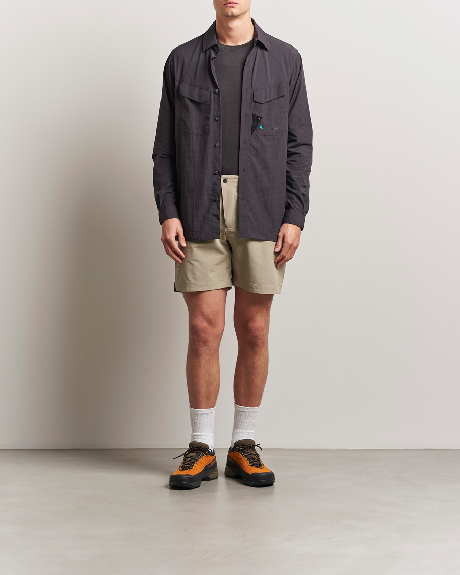 Herren | Shorts | Klättermusen | Vanadis 3.0 Function Shorts Silver Green