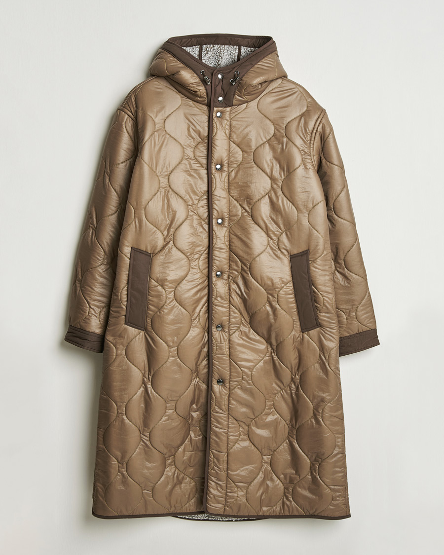 Herren | Jacken | Woolrich | Quilted Coat Sherpa Lining by Todd Snyder Taupe