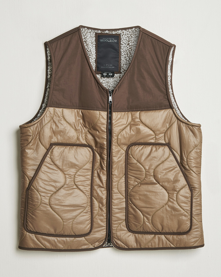 Herren | Jacken | Woolrich | Quilted Vest Sherpa Lining by Todd Snyder Taupe