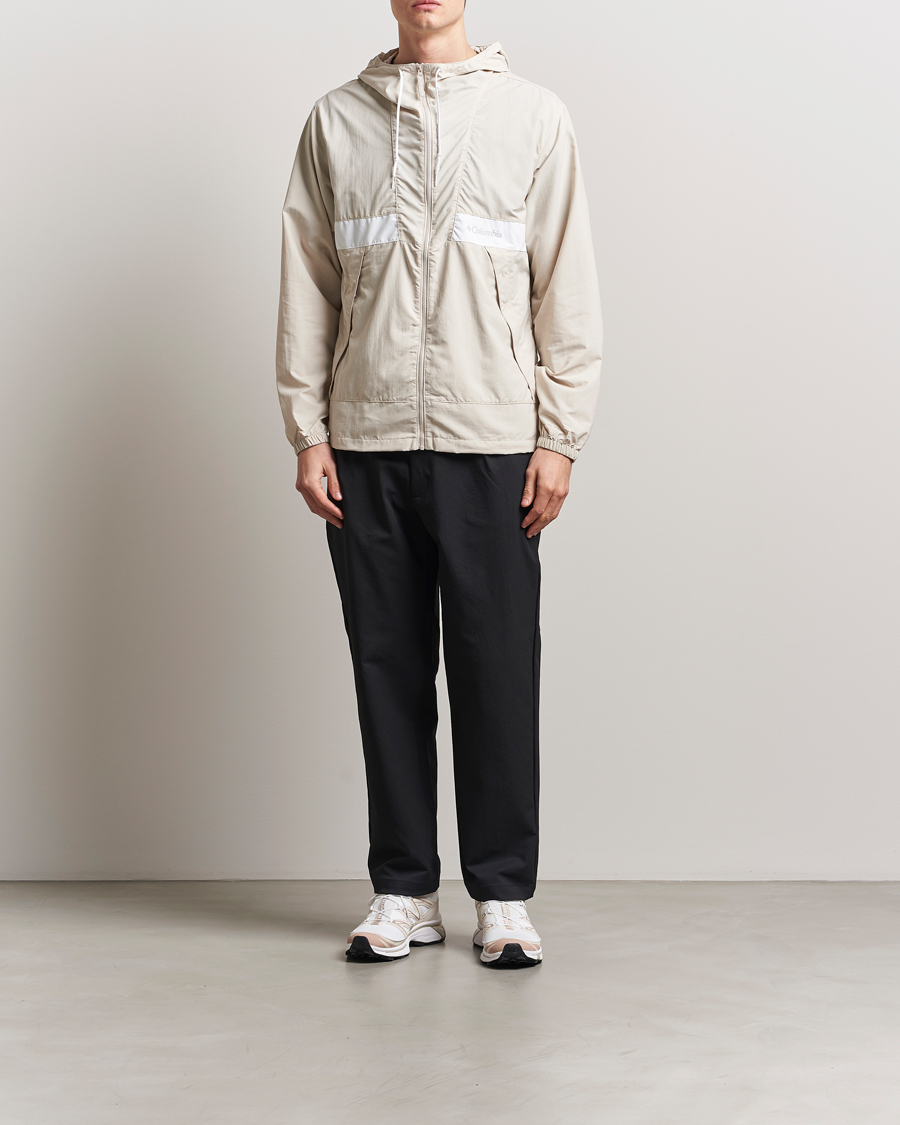 Herren | Jacken | Columbia | Spire Valley Hooded Windbreaker Dark Stone