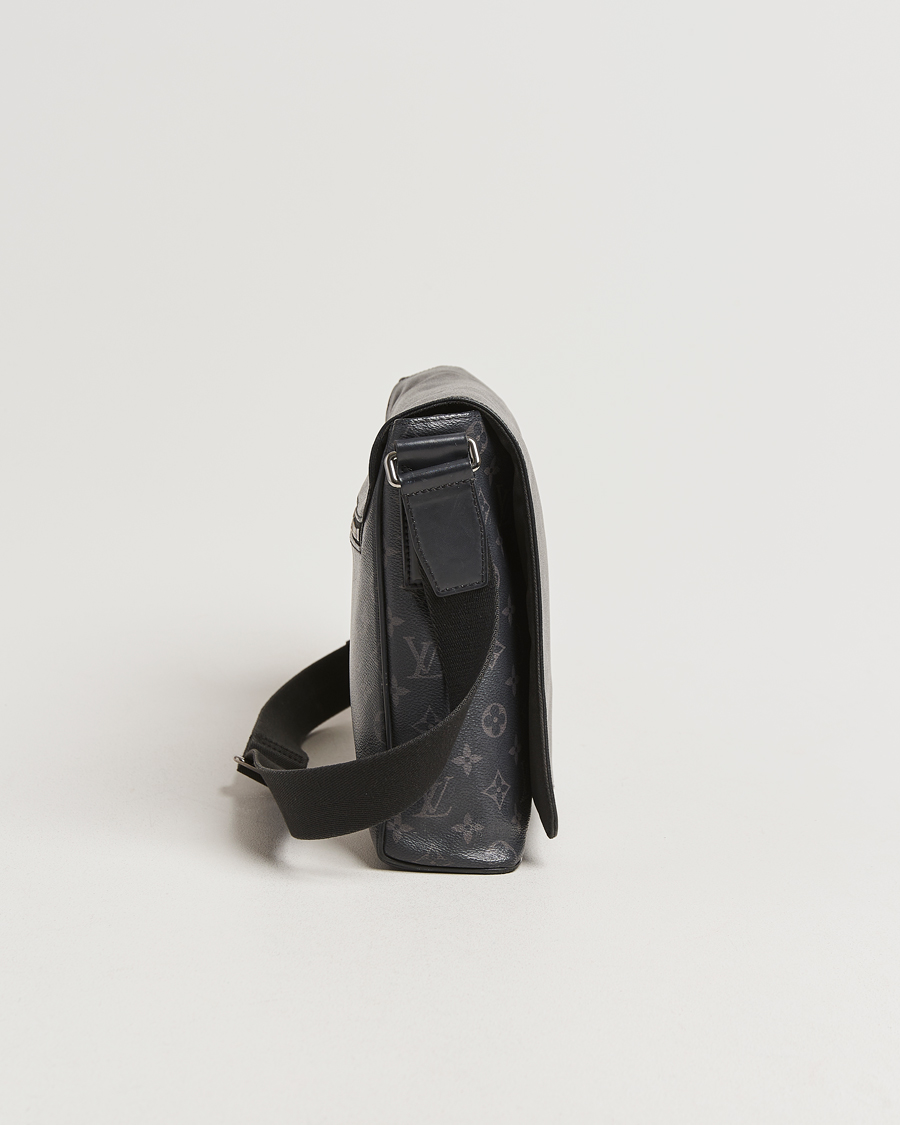 Herren | Louis Vuitton Pre-Owned District MM Bag Monogram Eclipse | Louis Vuitton Pre-Owned | District MM Bag Monogram Eclipse