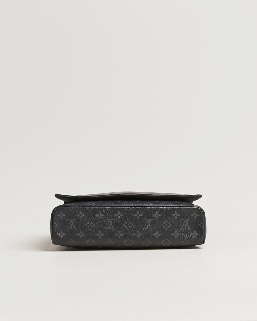 Herren | Louis Vuitton Pre-Owned District MM Bag Monogram Eclipse | Louis Vuitton Pre-Owned | District MM Bag Monogram Eclipse