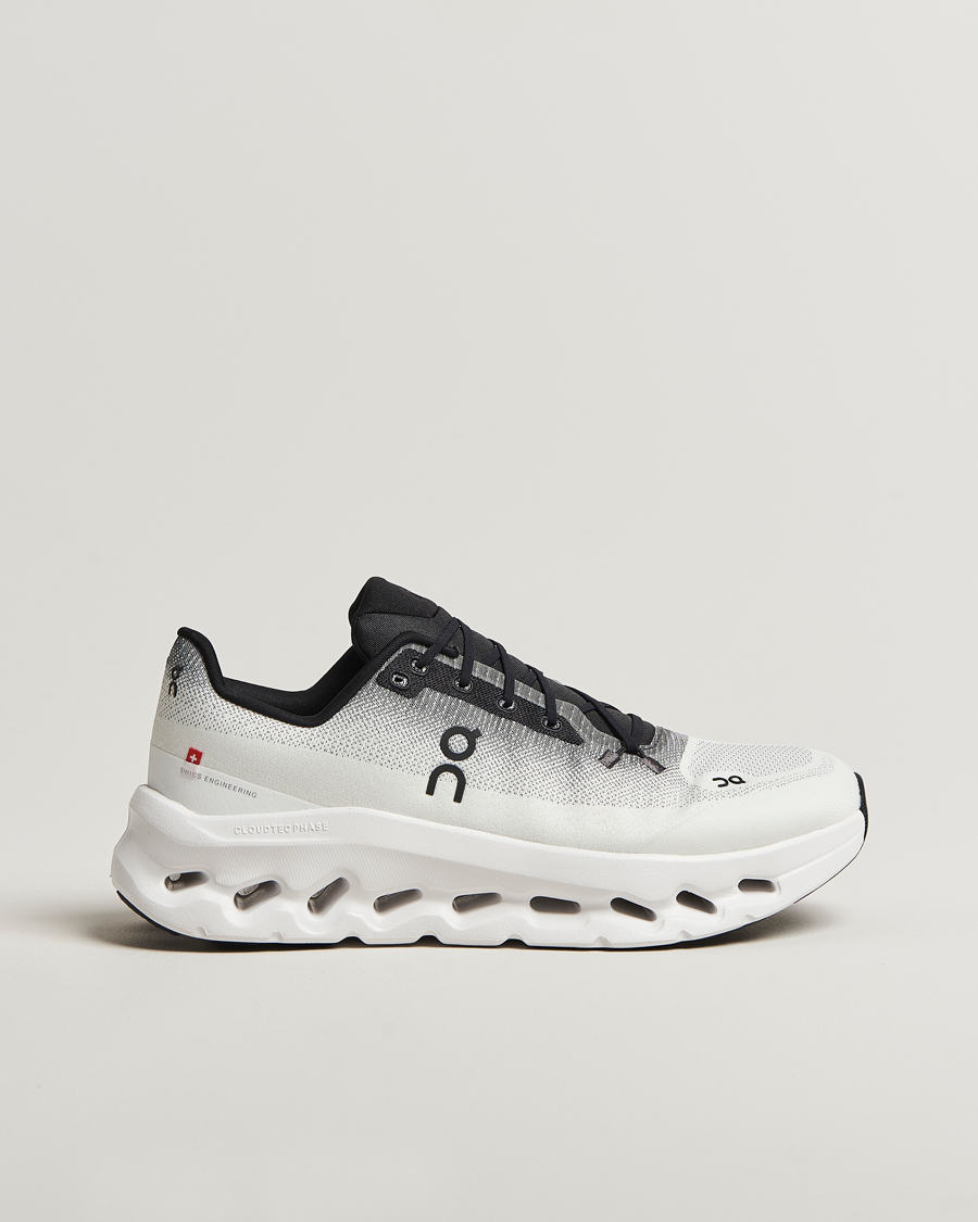 Herren | On Cloudtilt Black/Ivory | On | Cloudtilt Black/Ivory