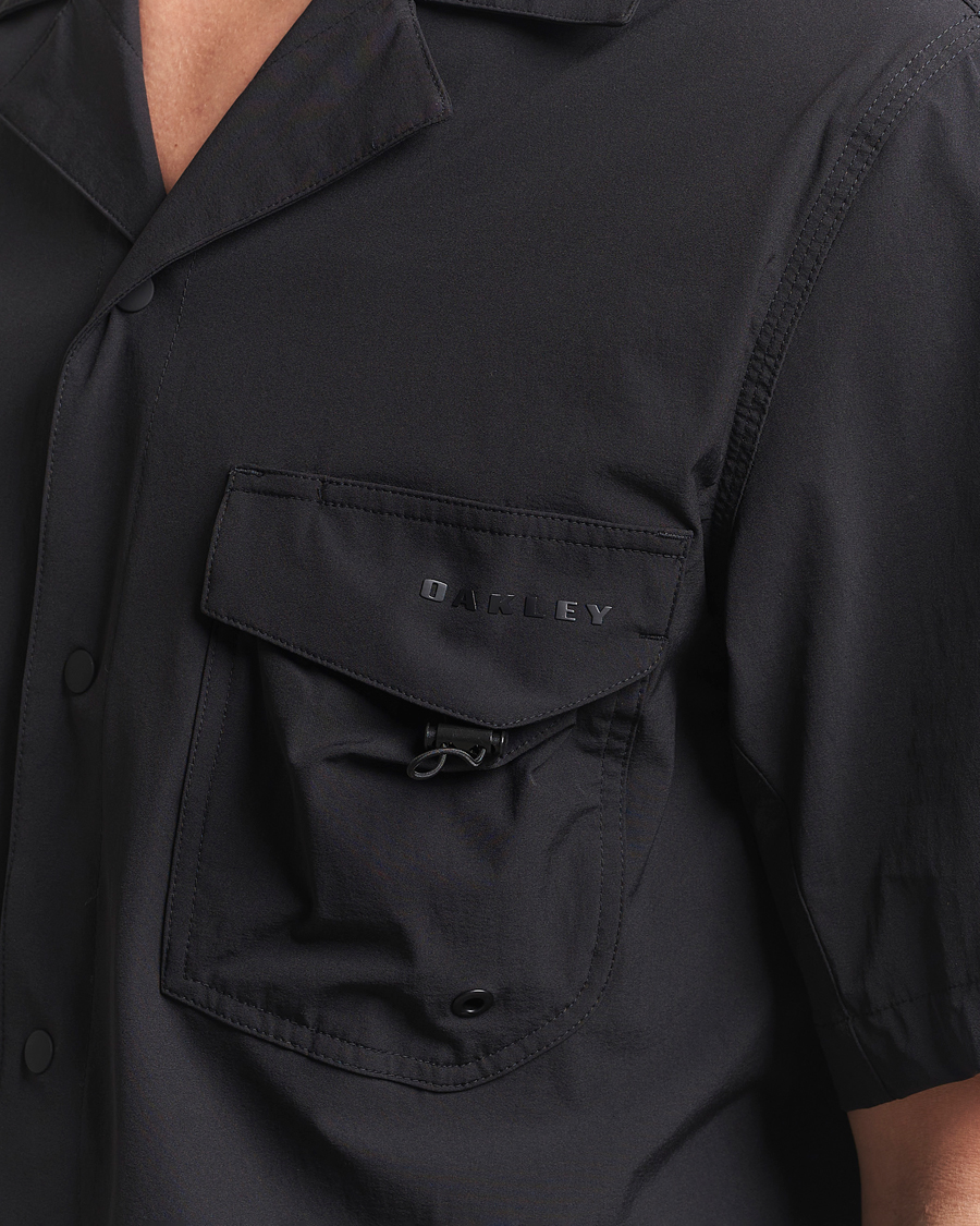 Herren | Hemden | Oakley | Cuban Collar Short Sleeve Shirt Blackout