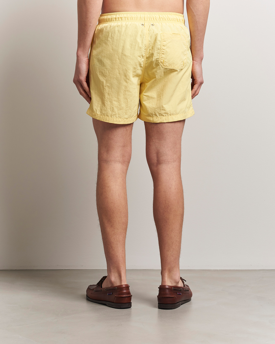 Herren | Badehosen | GANT | Basic Swimshorts Banana Yellow