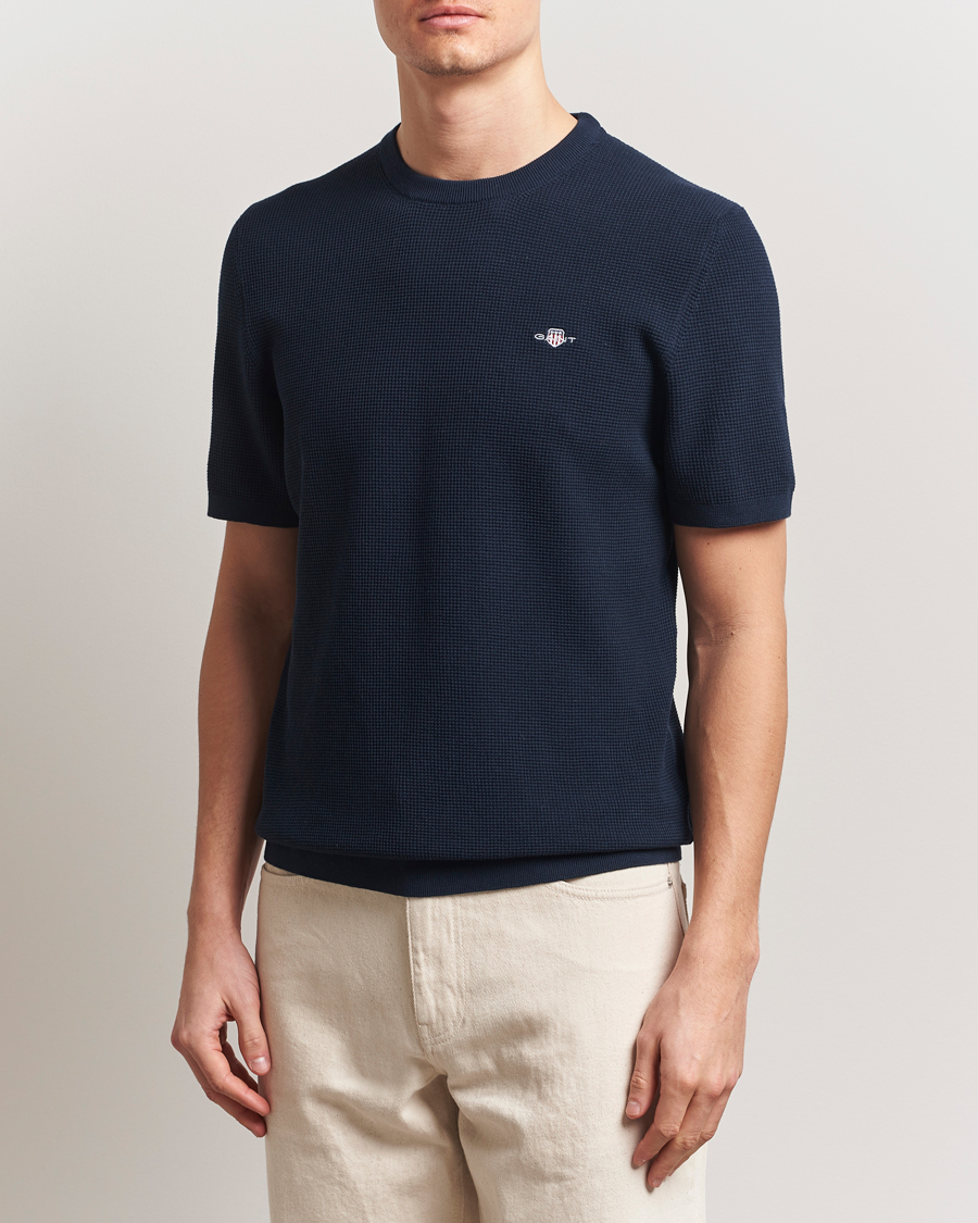 Herren | T-Shirts | GANT | Micro Textured Crew Neck T-shirt Evening Blue