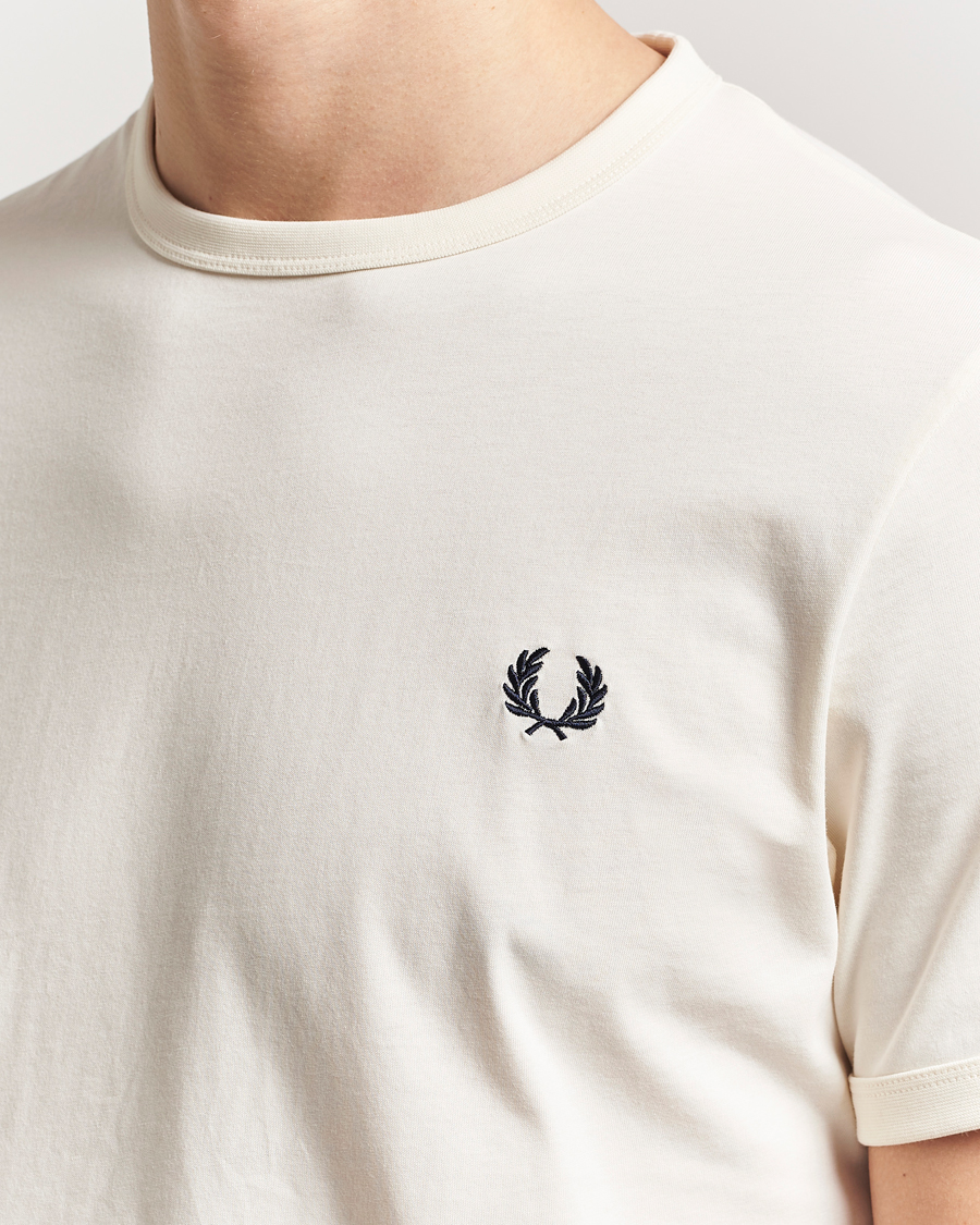 Herren | T-Shirts | Fred Perry | Ringer T-Shirt Ecru