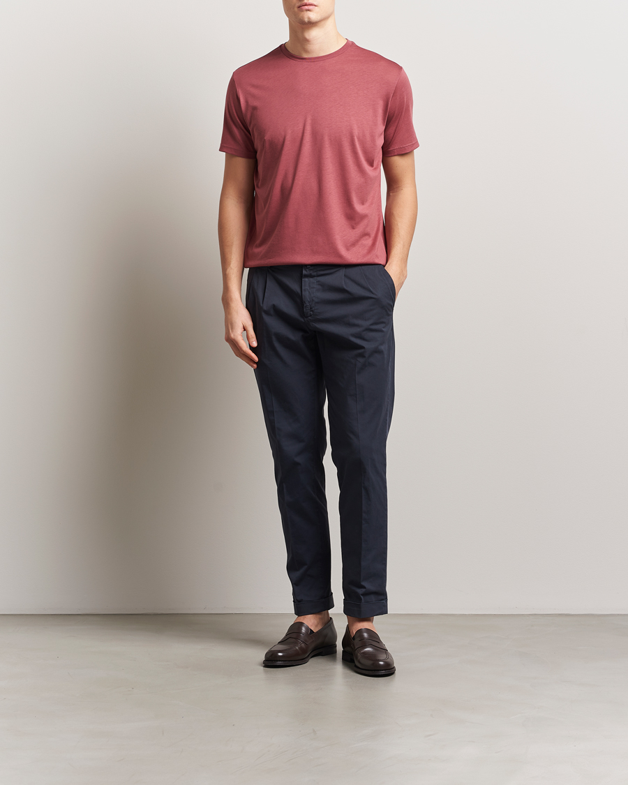 Herren | T-Shirts | Oscar Jacobson | Kim Cotton/Tencel T-Shirt Rasberry