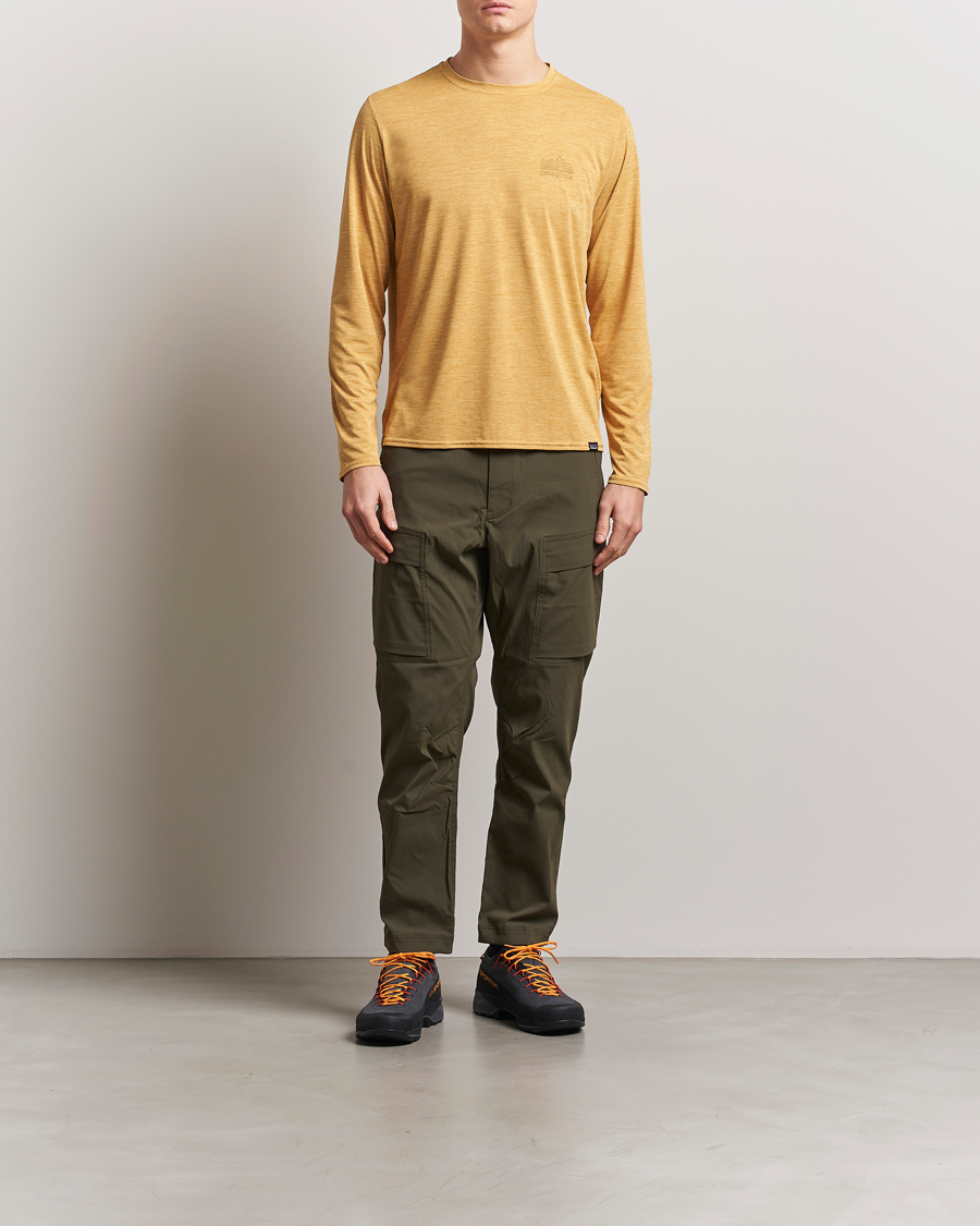 Herren | T-Shirts | Patagonia | Cap Cool Daily Graphic LS T-Shirt Beeswax