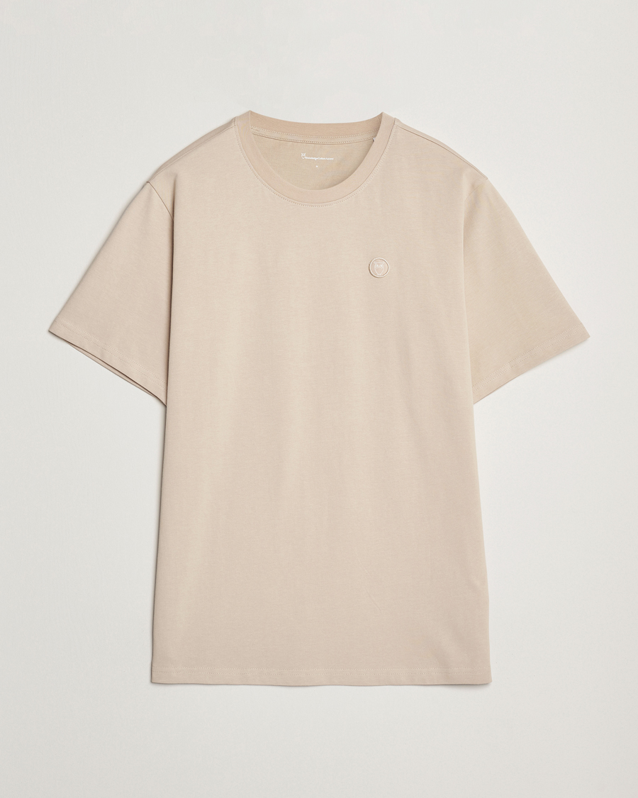 Herren | T-Shirts | KnowledgeCotton Apparel | Loake Badge T-Shirt Beige
