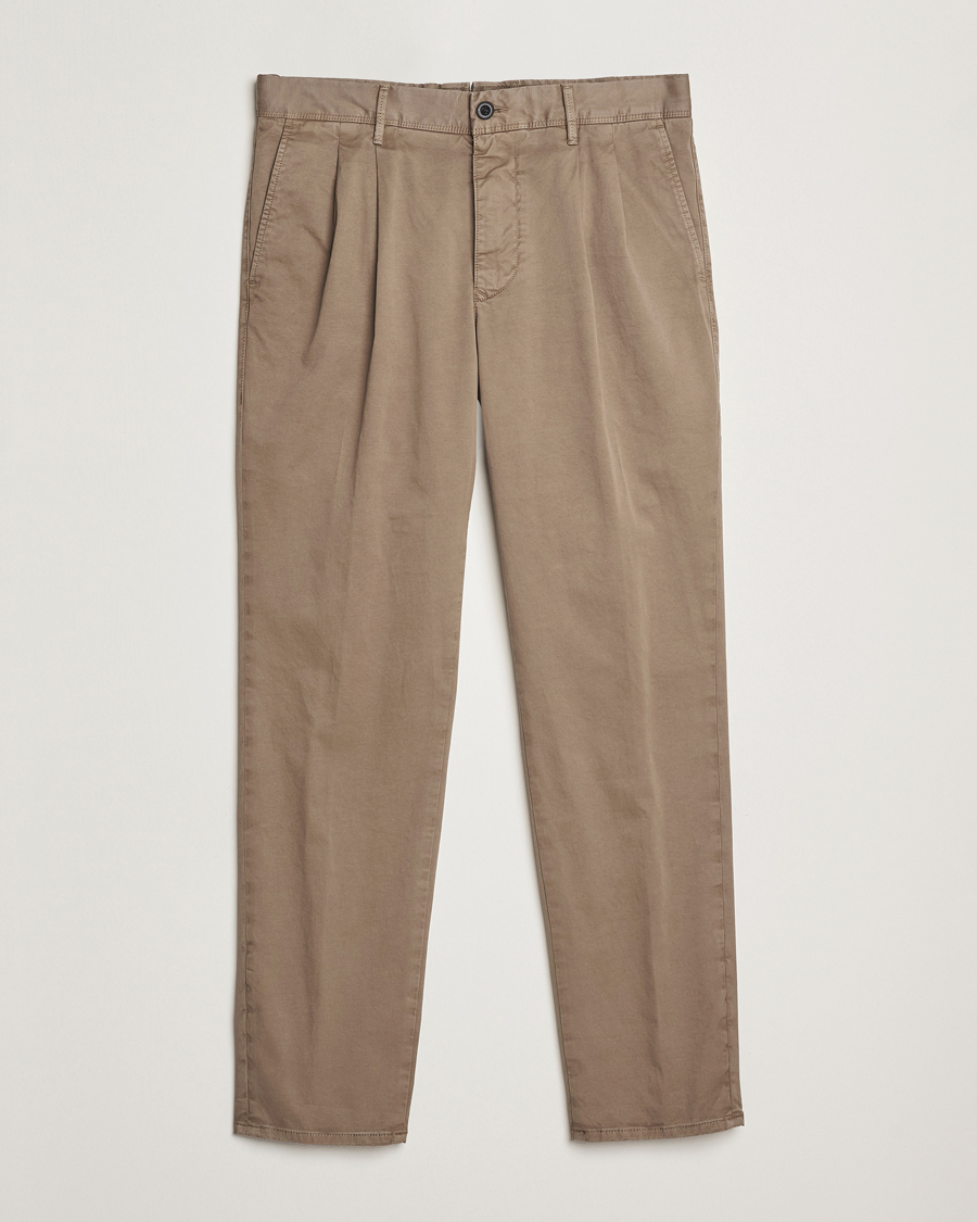 Herren | Hosen | Incotex | Tapered Fit Pleated Slacks Brown