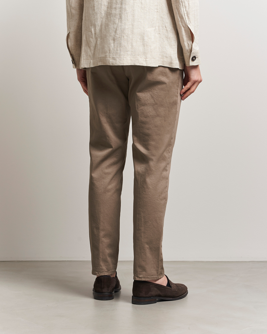 Herren | Hosen | Incotex | Tapered Fit Pleated Slacks Brown