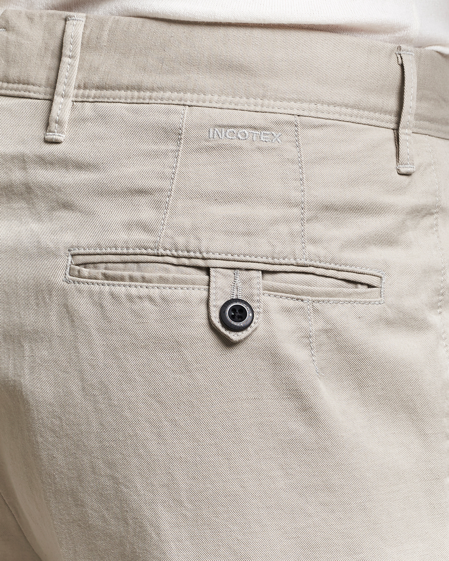 Herren | Hosen | Incotex | Tapered Fit Pleated Linen Slacks Light Beige