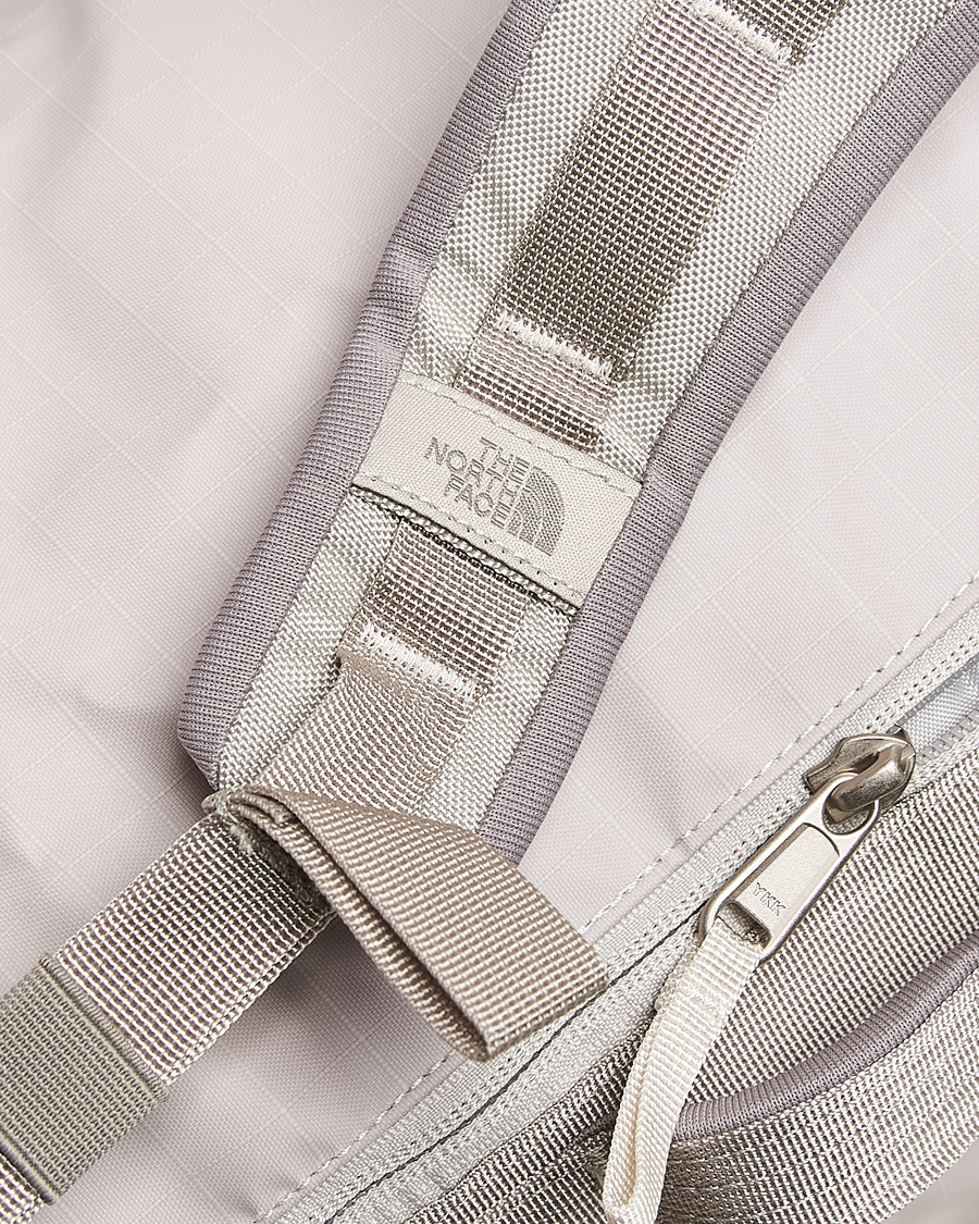 Herren | The North Face Base Camp Voyager Duffel 32L Soapstone | The North Face | Base Camp Voyager Duffel 32L Soapstone