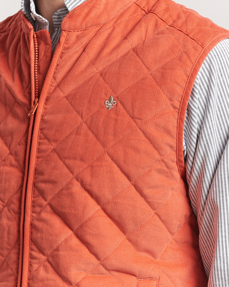 Herren | Jacken | Morris | Teddy Quilted Cord Vest Orange