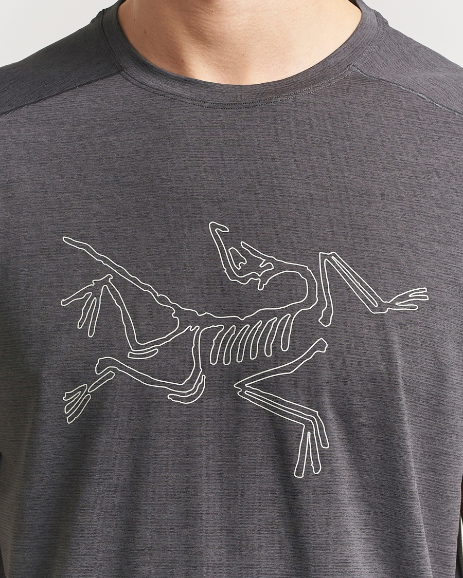 Herren | T-Shirts | Arc'teryx | Cormac Bird Logo Crew Neck T-Shirt Black Heather