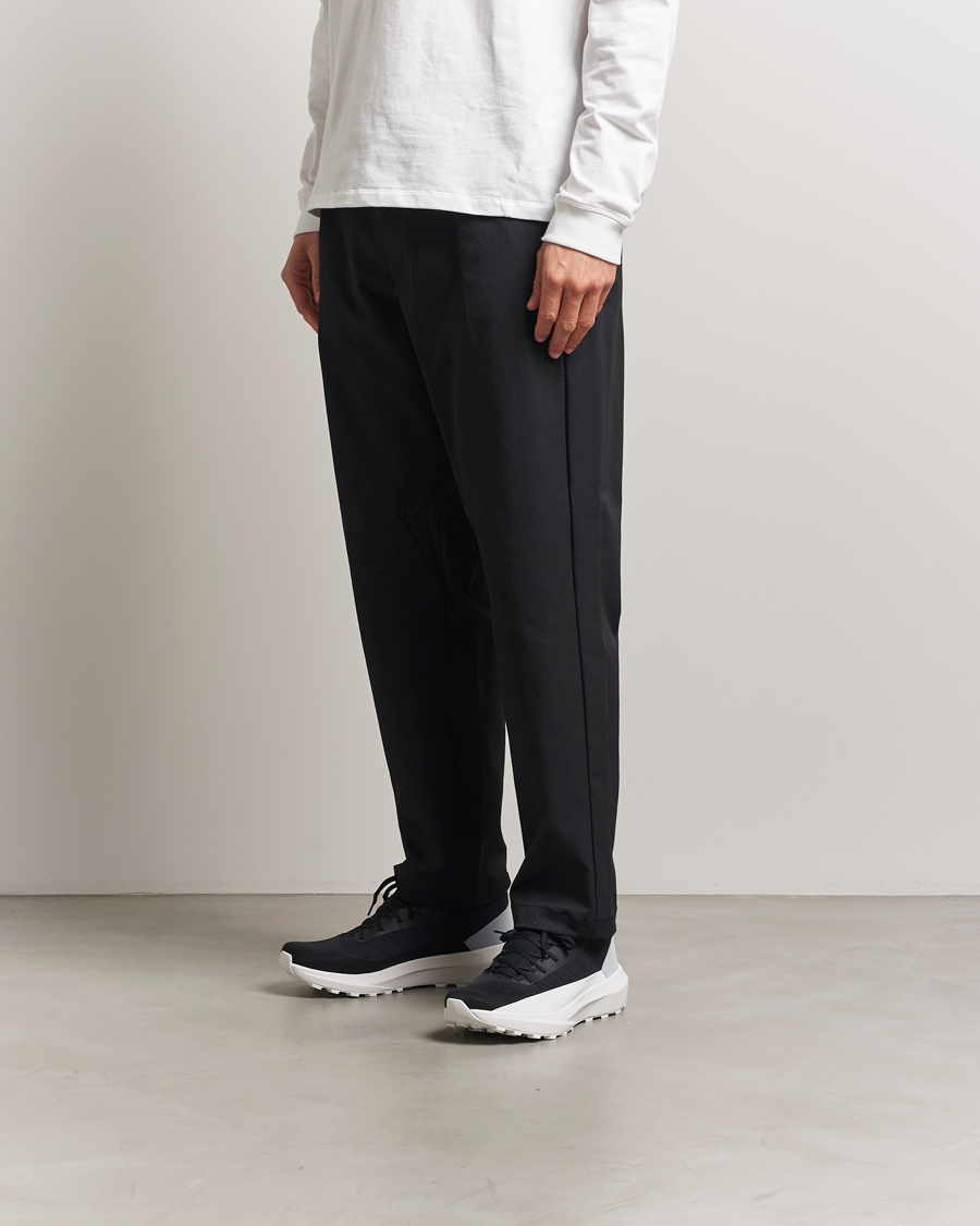 Herren | Arc'teryx Norvan LD 4 Running Sneaker Black/Arctic Silk | Arc'teryx | Norvan LD 4 Running Sneaker Black/Arctic Silk