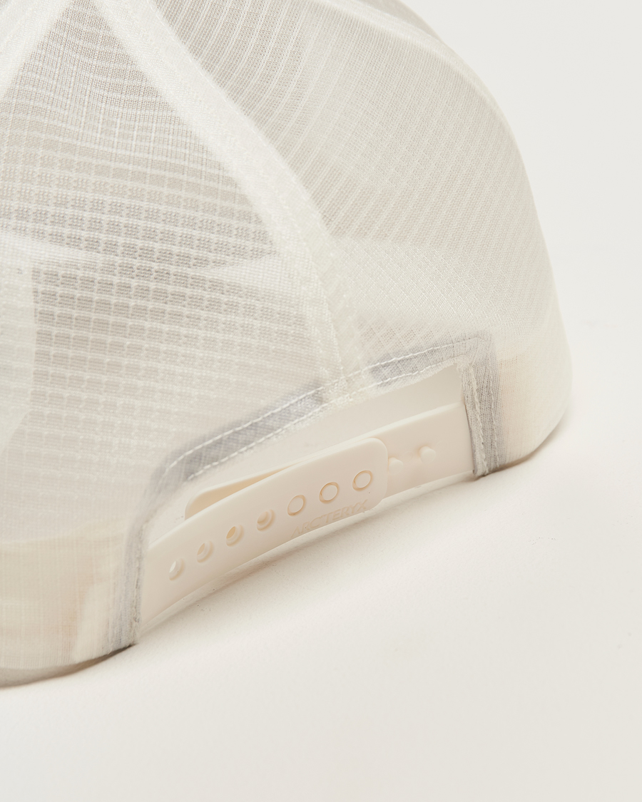 Herren | Arc'teryx Bird Trucker Cap Solitude/Arctic Silk | Arc'teryx | Bird Trucker Cap Solitude/Arctic Silk