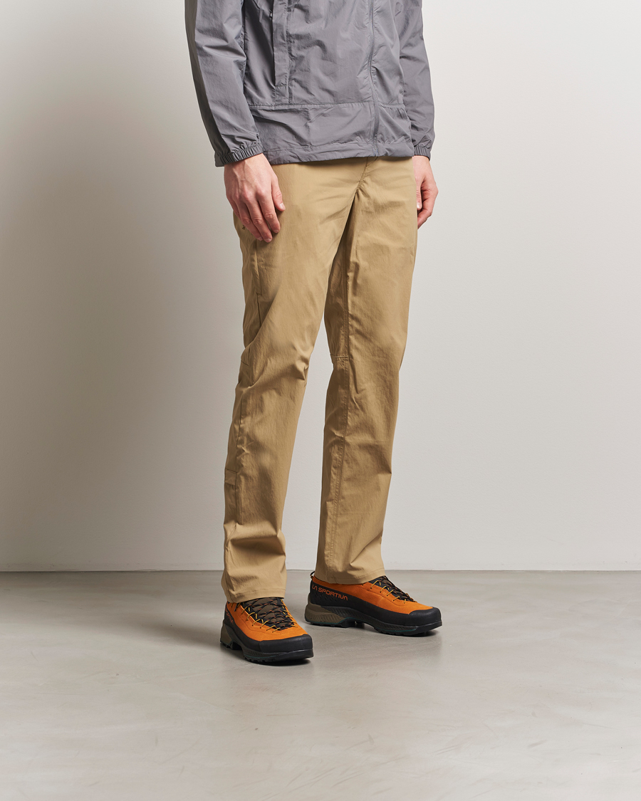 Herren | La Sportiva TX4 Evo Hiking Shoes Hawaiian Sun/Mocha | La Sportiva | TX4 Evo Hiking Shoes Hawaiian Sun/Mocha