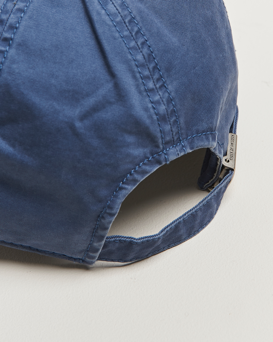 Herren | Tiger of Sweden Hent Washed Logo Cap Bering Sea | Tiger of Sweden | Hent Washed Logo Cap Bering Sea