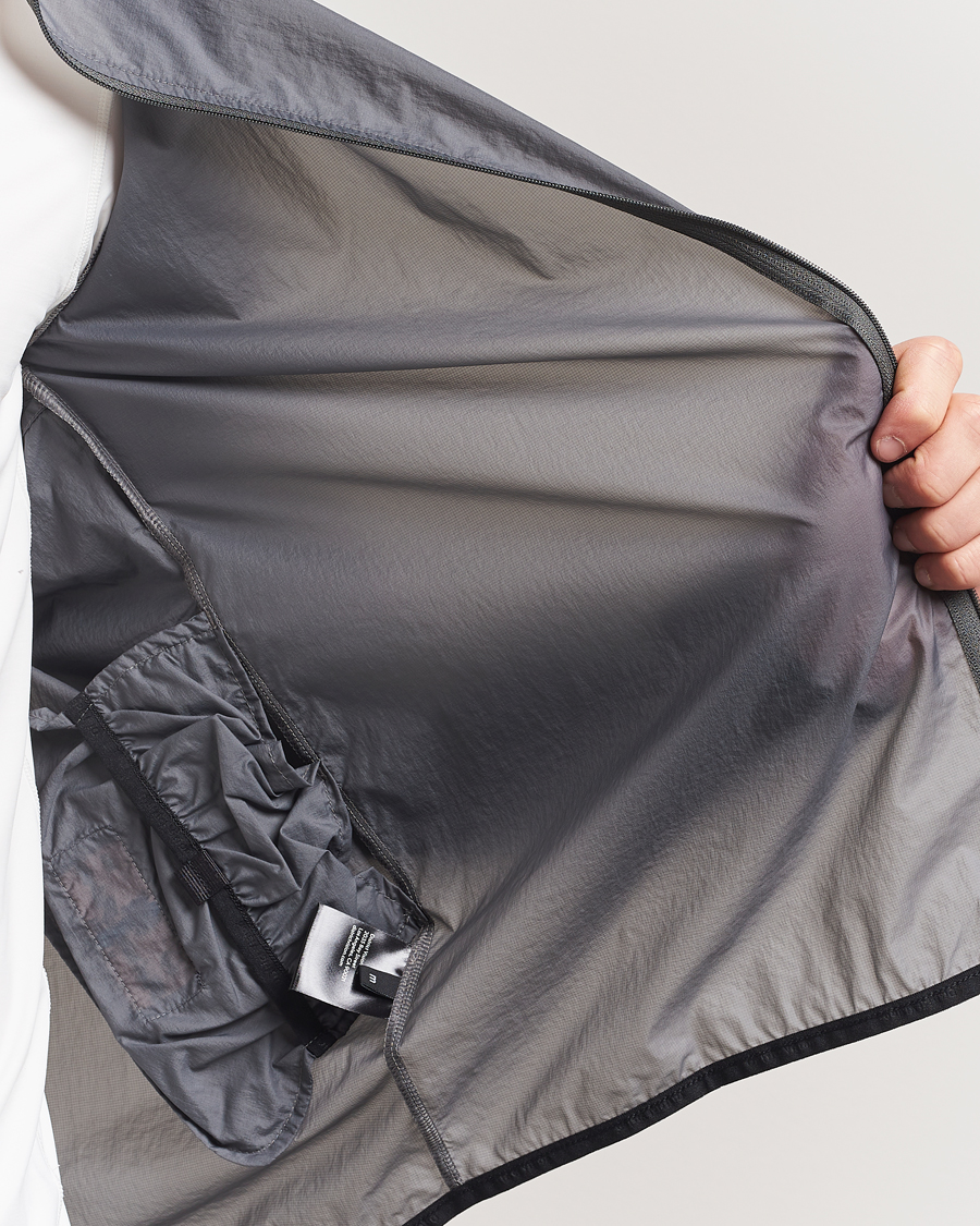 Herren | Jacken | District Vision | Ultralight Water Repellent Jacket Charcoal