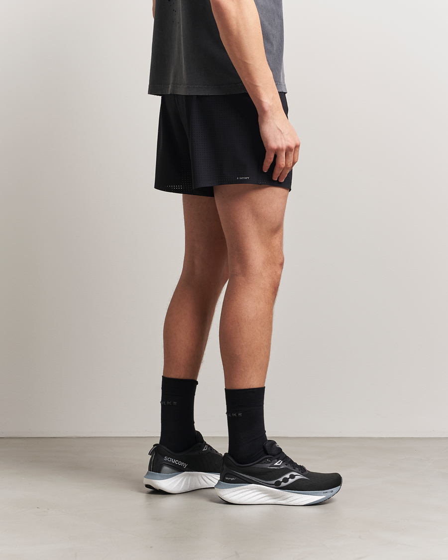 Herren | Saucony Triumph 22 Black/White | Saucony | Triumph 22 Black/White