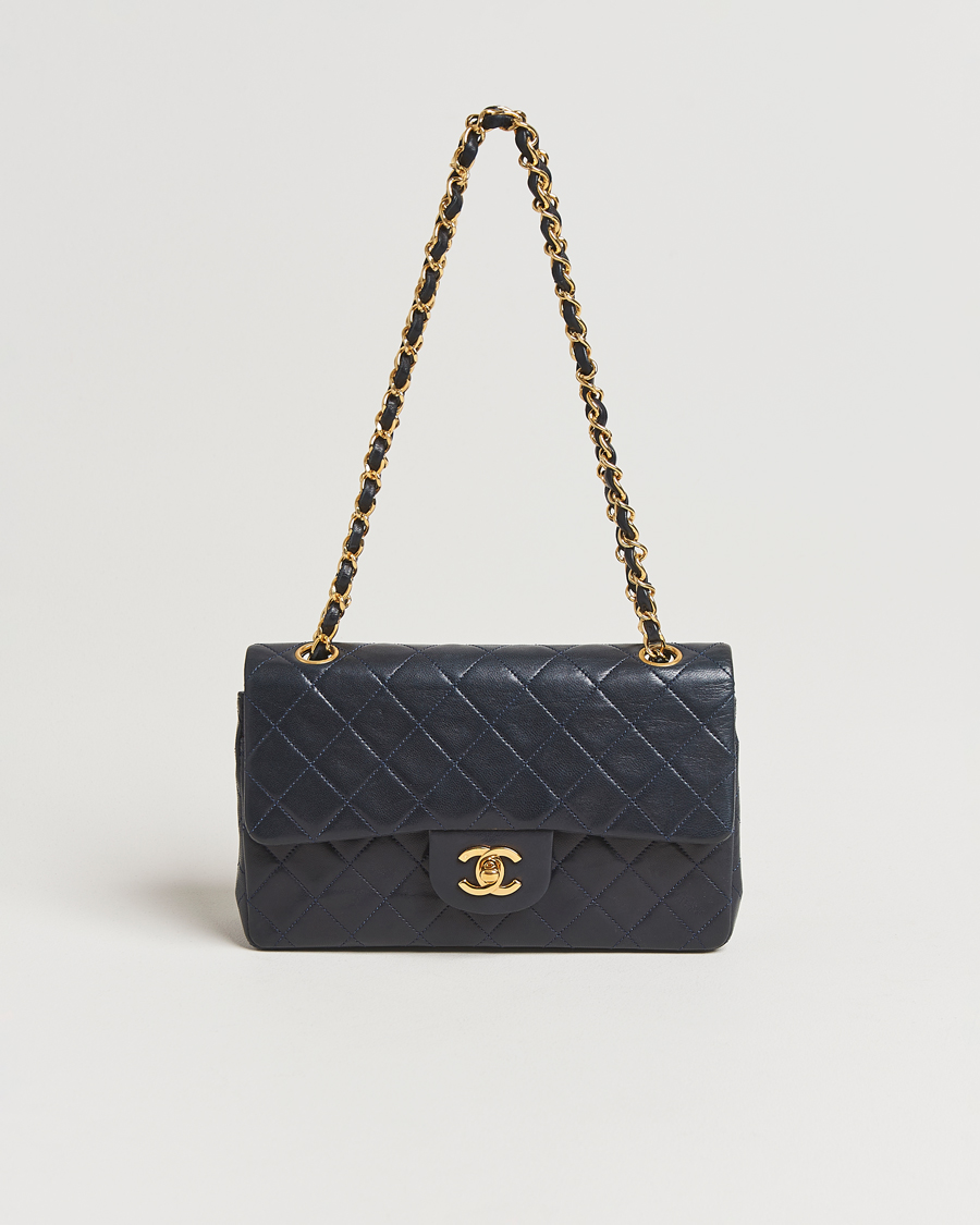 Herren | Chanel Pre-Owned Classic Small Double Flap Bag Lambskin Navy | Chanel Pre-Owned | Classic Small Double Flap Bag Lambskin Navy