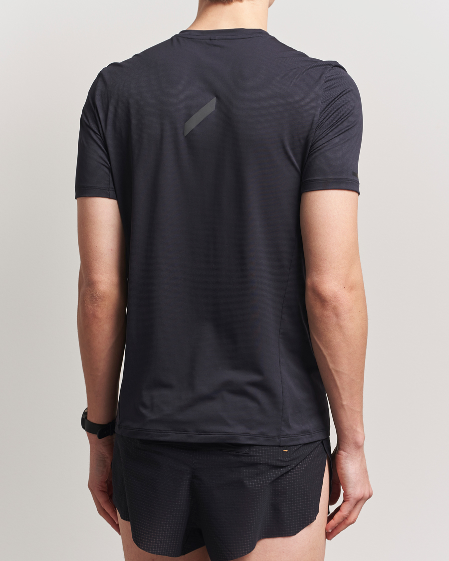 Herren | T-Shirts | SOAR Running | Tech Tee Black