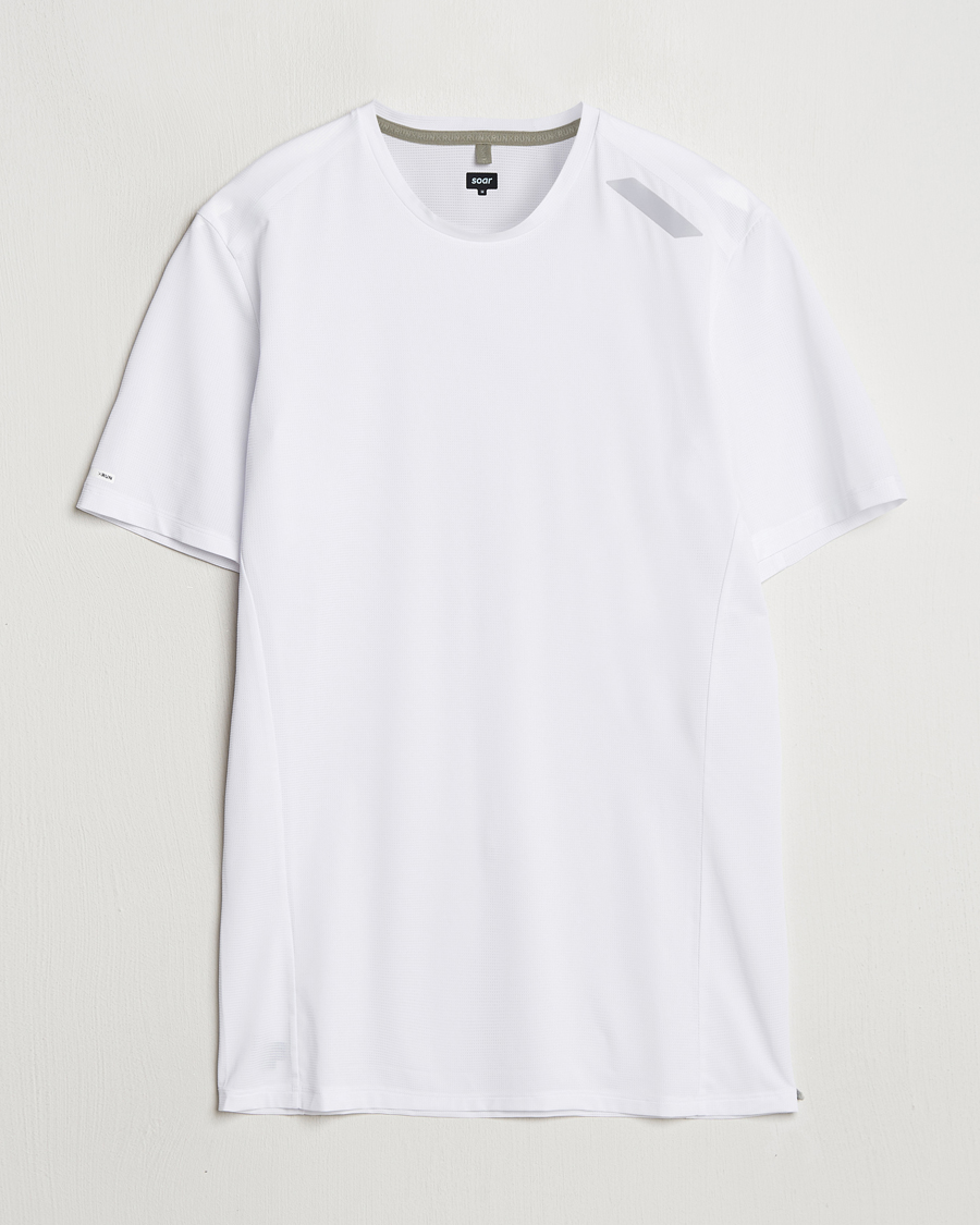 Herren | T-Shirts | SOAR Running | Tech Tee White