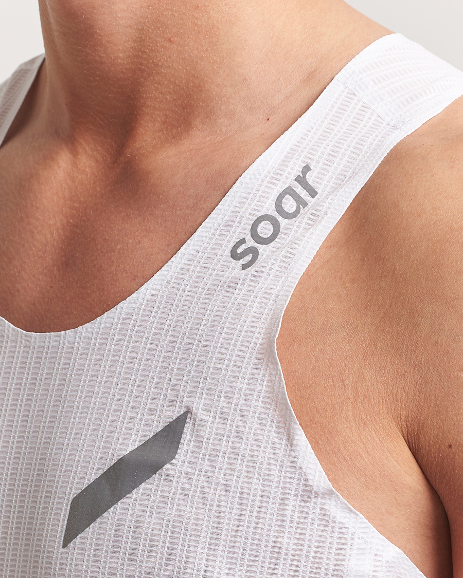 Herren | T-Shirts | SOAR Running | Race Vest White