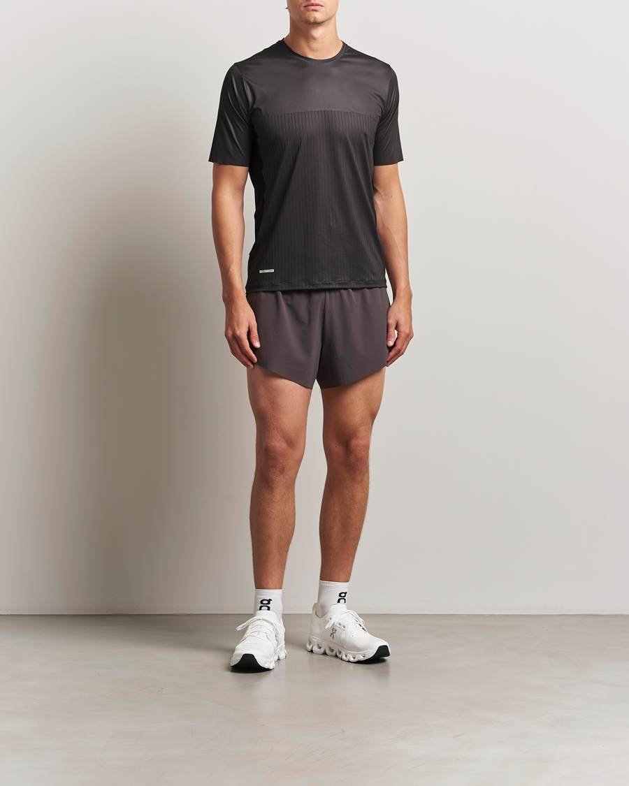 Herren | Shorts | SOAR Running | Hot Weather Short Shale/Black