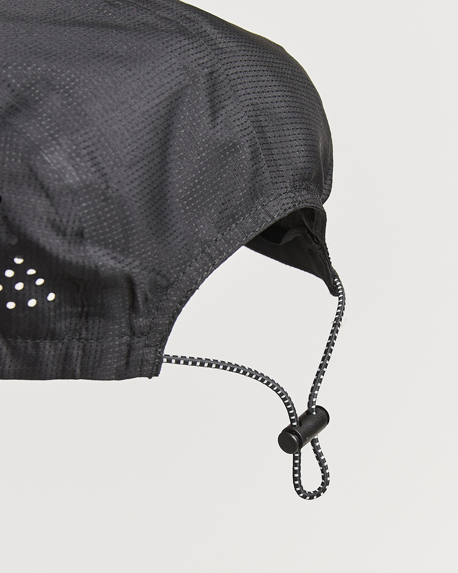 Herren | Hüte & Mützen | SOAR Running | Run Cap Black