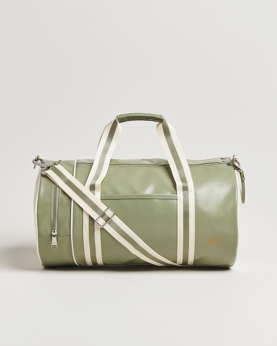 Herren | Fred Perry Classic Barrel Bag Olive Mint/White | Fred Perry | Classic Barrel Bag Olive Mint/White