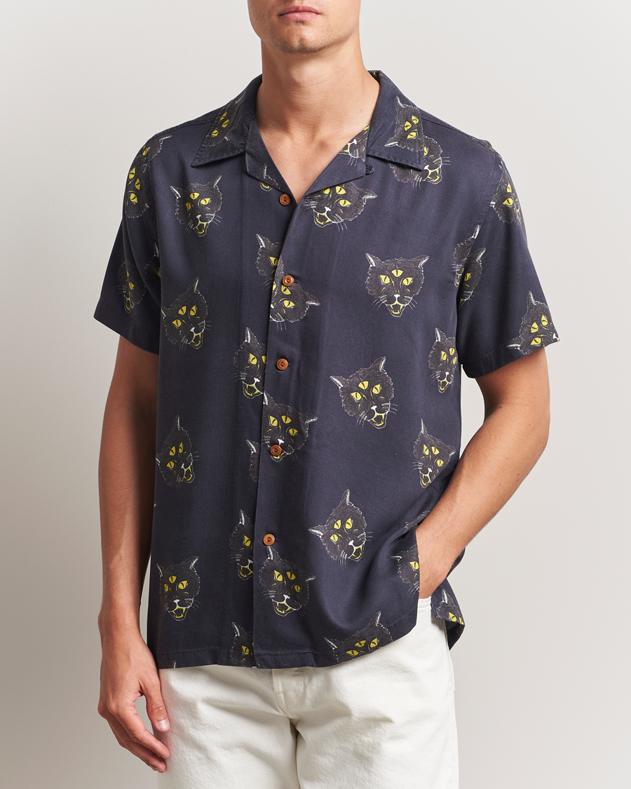 Herren | Hemden | Nudie Jeans | Arvid The Cat Hawaii Shirt Antracite