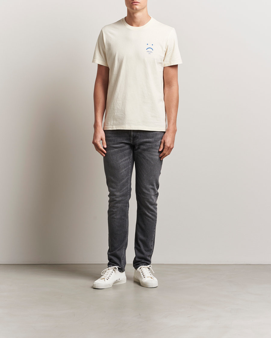 Herren | T-Shirts | Nudie Jeans | Roy Frown T-Shirt Ecru