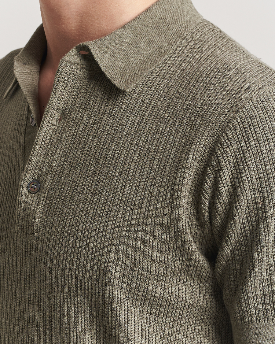 Herren | Pullover | A Day's March | Aspen Structure Short Sleeve Polo Safari Green